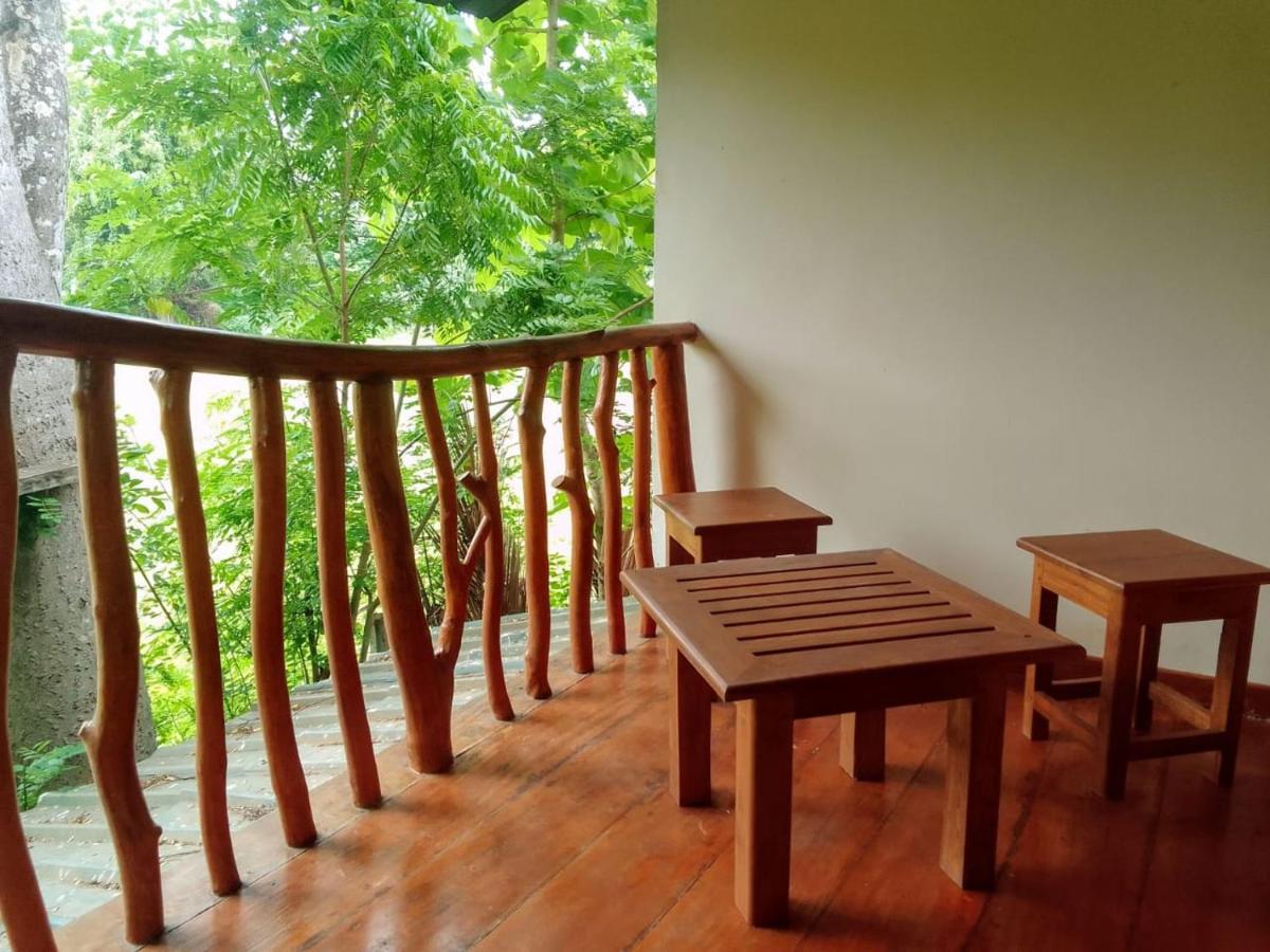 Thought Blooming Hotel Удавалаве Екстериор снимка
