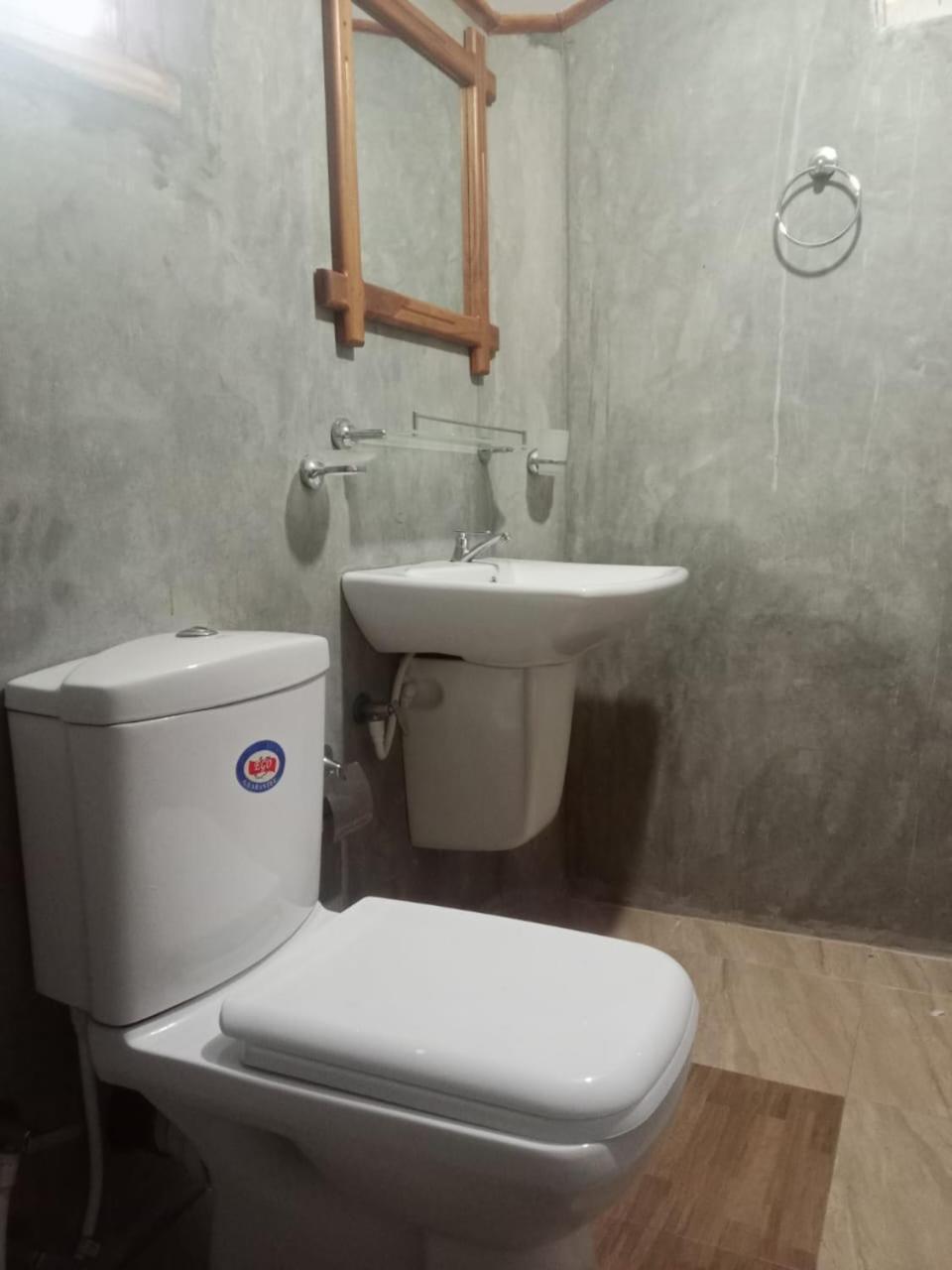 Thought Blooming Hotel Удавалаве Екстериор снимка